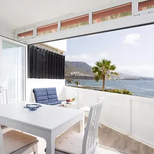  Apartment Home2book Seafront