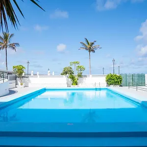  Apartment Ocean Views